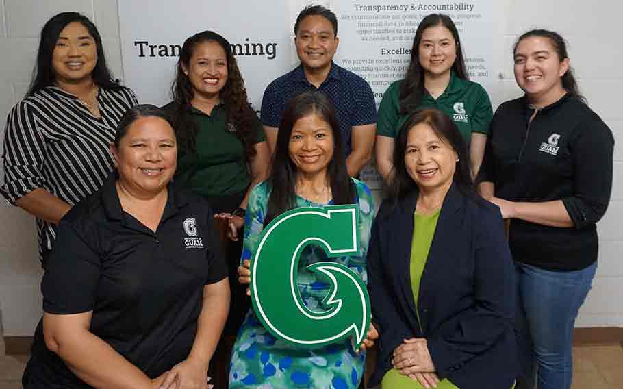 Dr. Pamela Peralta (center), Interim Vice Provost of Research and Sponsored Programs and Director of Grants and Contracts was recently recognized with the Cayuse Productivity Award.