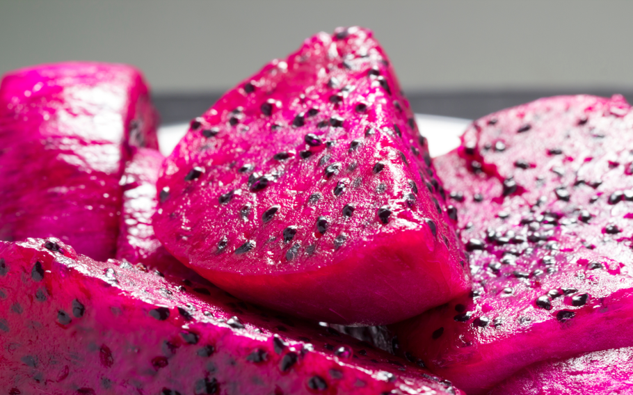 Dragon Fruit Mango Popsicle