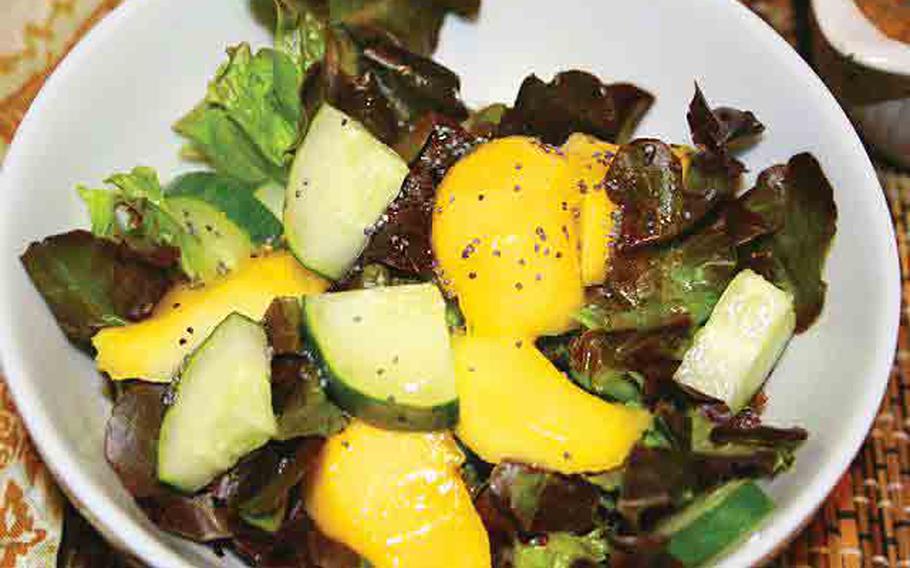 Mango Garden Salad