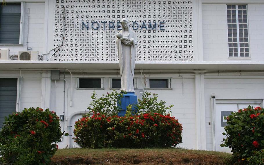 Notre Dame High School, Home of the Royals