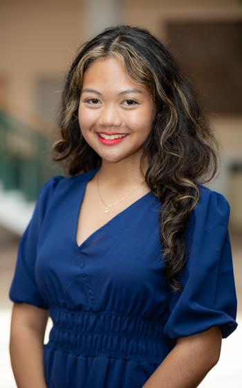 Headshot of Julie Ann L. Laxamana