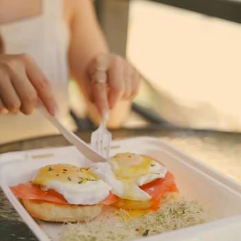Tu Re’ Café food