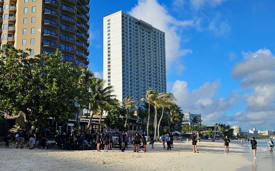 Many in-house guests participated in the Dusit Guam beach and roadside cleanup in celebration of Earth Week. 