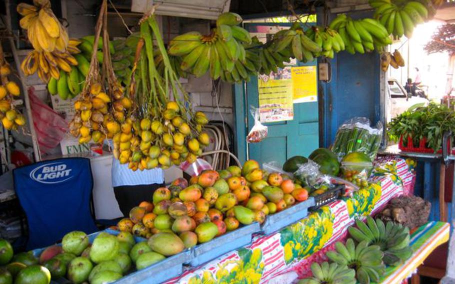 Agat Night Market